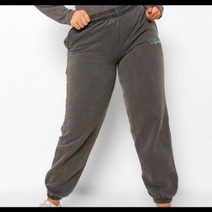 BOOHOO PLUS MISSOURI ACID WASH JOGGERS